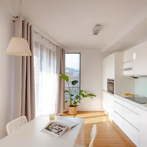 Spacious Close To Main Station / Galeria Krakowska Kraków